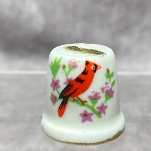 Porcelain Cardinal Bird Thimble With Floral Design Sewing Collectible - Picture 1 of 9