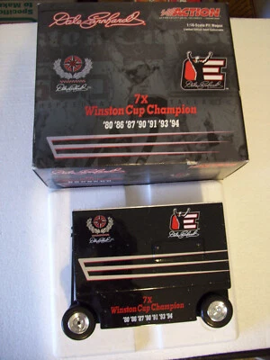 DALE EARNHARDT  1/16 PIT WAGON BANK GM GOODWRENCH 7X CHAMP - Image 1 of 3