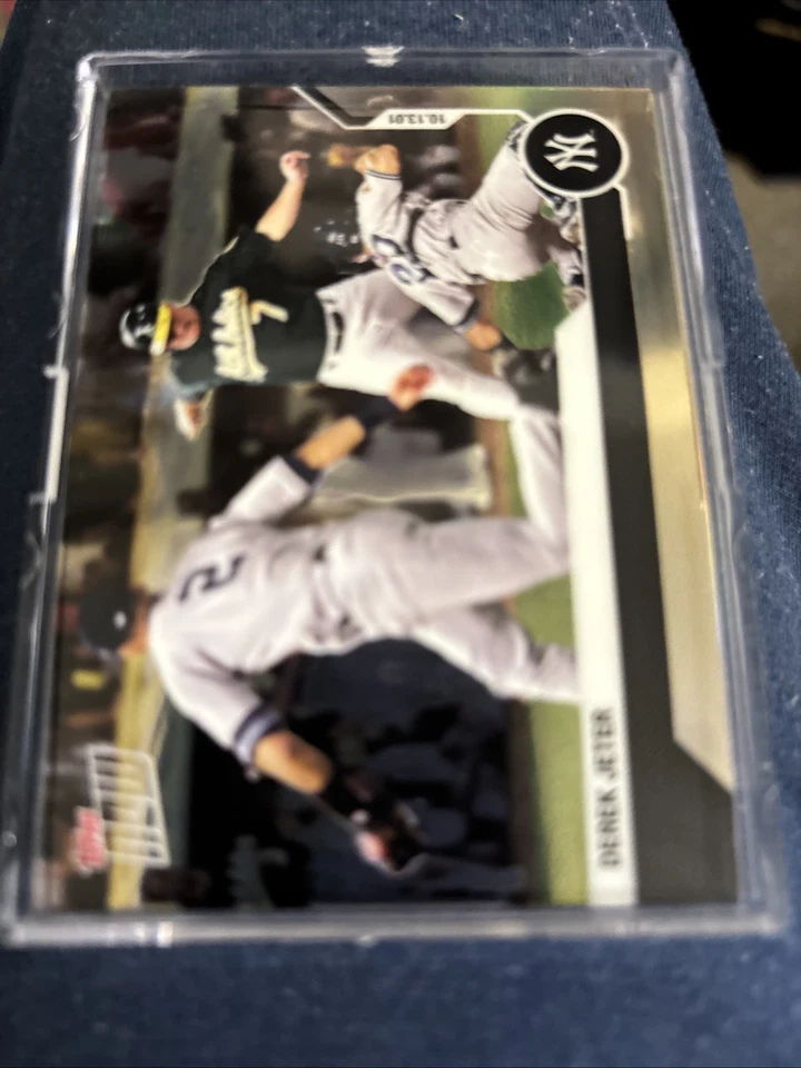 Derek Jeter 2020 Topps Now Chrome Career Retrospective #DJ-6 YANKEES - SP/1220 Foto 1 de 1