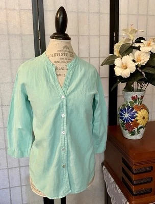 Hot Cotton Woman Petite XS Mint Green Linen Blouse Top EUC - Image 1 of 4