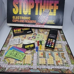 1979 Stop Thief Brettspiel FUNKTIONIERT Electronic Cops Robbers Detective 99% KOMPLETT - Bild 1 von 16