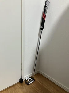 Odyssey Red Ball Putter 33 Inch Versa Alignment With Cover Japan Model - Picture 1 of 8