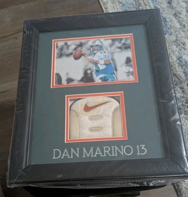 Dan Marino 游戏二手耐克钉鞋 Super Break The Bar 12x15 拼贴海豚 LOA — 第 1/4 张图片
