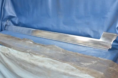 Nuevo de Lote Antiguo Chrysler Lebaron 1985-1988 sedán de 4 puertas diestro basculante moldura panel de ajuste inferior OEM Foto 1 de 4