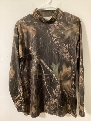 Red Head long-sleeved camo shirt, mens size large, turtle neck - Image 1 of 3