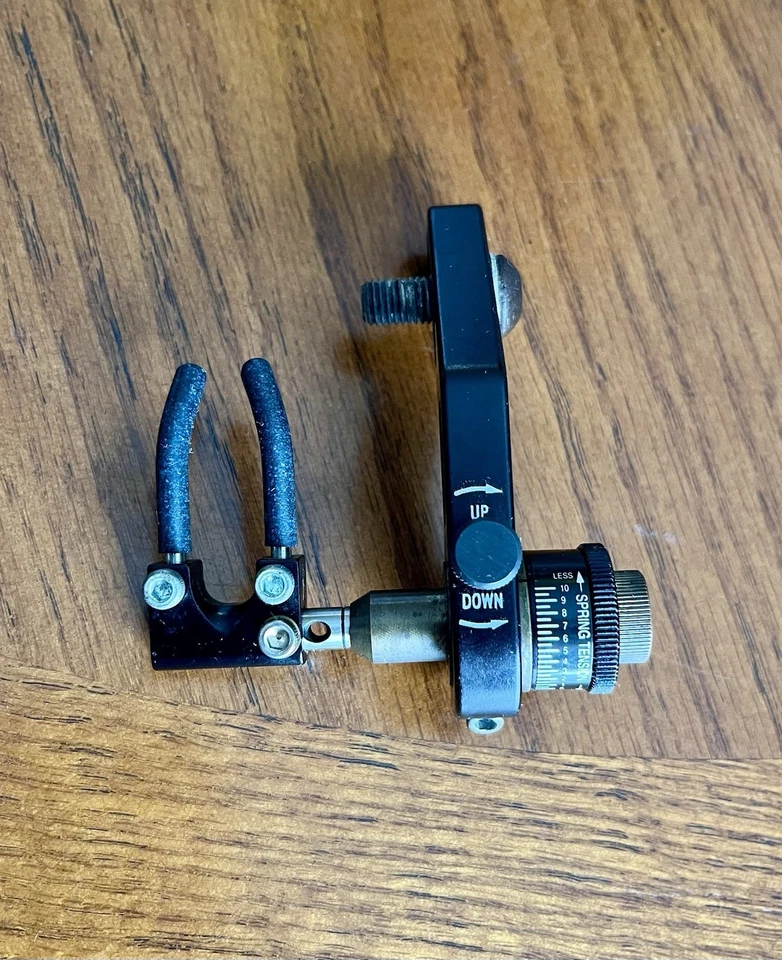 Nap Quik Tune 3000 Micro Arrow Rest Adjustment RH Paper Tune Compound - Image 1 of 3