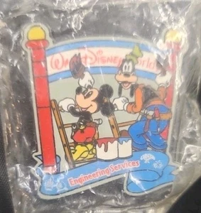 Prendedor Disney Engineering Goofy Mickey Cast Department Intranse Sign Magic Kingdom - Imagen 1 de 1