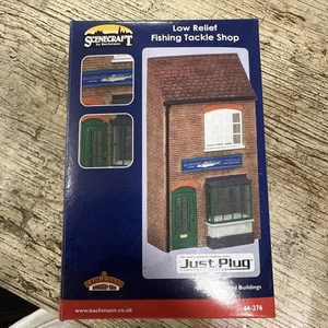 Bachmann Scenecraft 44-276 Low Relief Fishing Tackle Shop - 00 Gauge - Foto 1 di 3
