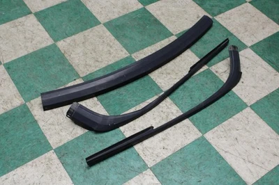 94-98 MUSTANG Convertible Rear Black *FADED* Body Molding Trim Set OEM Factory Foto 1 de 4