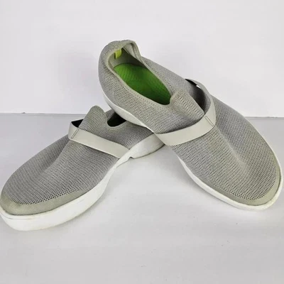 Zapato Deportivo Oofos OOmg eeZee Recovery Bajo Sin Cordones Gris Para Mujer Talla 11 EU 42 Foto 1 de 4