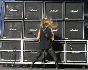 Slayer - Jeff Hanneman - 16x20 Poster - Giants Stadium 2000 Konzert Foto - Bild 1 von 3