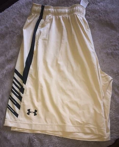 NEW NWT Under Armour Mens Size L  Loose Fit Heat Gear Basketball Shorts Gold - Picture 1 of 5
