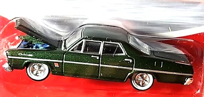 HO CMW 1/87 vehicle mimi Metal Works auto 1967 Ford Custom 500 dark GREEN CAR - Image 1 of 4