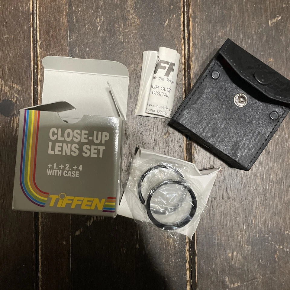 Tiffen 49mm Close-Up Lens Set +1 +2 +4 Filter Kit with Case Chart - Image 1 of 1
