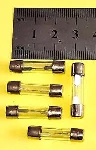 5 amp ELECTRICAL 25mm LONG AUTOMOTIVE GLASS TUBE FUSE FUSES PACKET OF 5 5amp - Picture 1 of 2