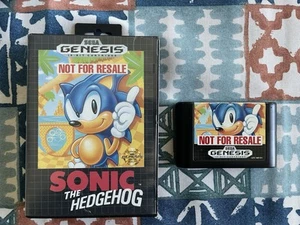 Sonic the Hedgehog Sega Genesis Cartridge & Case Not for Resale version 1 - Picture 1 of 3