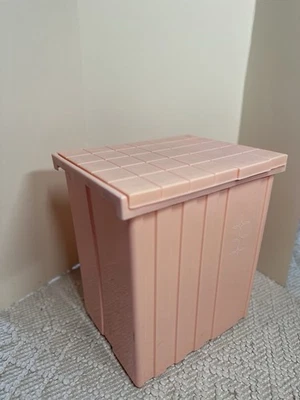 Vintage 60s 70s MCM Pink Plastic Clothes Hamper Trash Can Small 16” Tote Lid - Image 1 of 4