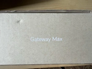 Open box, never used UBIQUITI UNIFI GATEWAY MAX (UXG-MAX-NS) - Picture 1 of 1