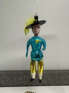 Vintage De Carlini Italian Glass Musketeer 6” Man Ornament - Picture 1 of 6