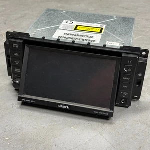 Chrysler Jeep Dodge NTG4 RER NAVEGACIÓN SIRIUS SAT Radio Coche Pantalla Táctil AUX CD DVD MP3 - Imagen 1 de 4