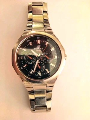 Orologio Da Polso Vintage EDIFICE CASIO WR 100M  JAPAN MOVT Perfetto Funzionante - Immagine 1 di 4