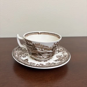 Alfred Meakin Tonquin Brown Transfer Ware Cup and Saucer Staffordshire England - Picture 1 of 9