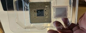 AMD Ryzen 5 3400G CPU with Radeon Vega Graphics + New AMD Wraith Stealth Cooler - Picture 1 of 3
