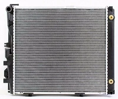 Radiador de aluminio CU453 apto para Mercedes-Benz E320 260E 300CE 300E 300TE L6 Foto 1 de 4