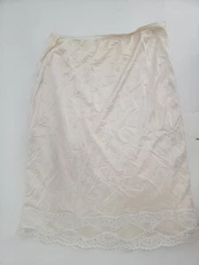 Womens Vintage Mel-lin Half Slip Size M Lace Bottom - Picture 1 of 6