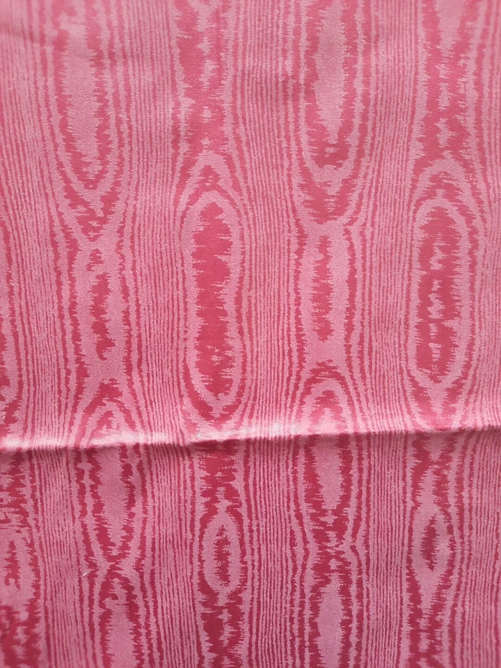 VTG Fabric 31" X 35" Wood Grain Print Red Burgundy Cotton Sewing Quilting - Image 1 of 4