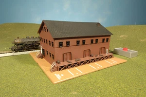 Bachmann Trains N Gauge RC Steam Whistle in Storage Building 46902 NEW NIB - Picture 1 of 1
