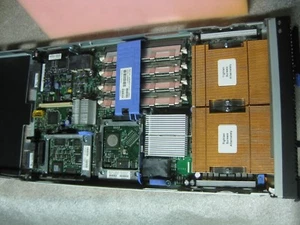 43W6100 IBM BladeCenter HS2 con 2 CPU SLANQ 3GHz 4 cuatro núcleos, 16 GB RAM SIN DISCO DURO - Imagen 1 de 12