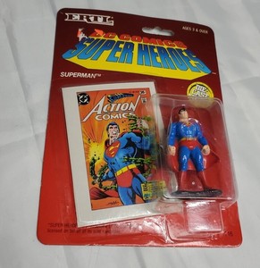 Ertl DC Comics Super Heroes Superman Standing Die-Cast Metal Figure w/ Card #716