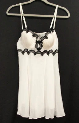 全新 Linea Donatella 腮红 粉色 婴儿娃娃 丁字裤 内裤 套装 新娘 Y2K — 第 1/4 张图片