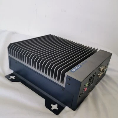 Advantech MIC-7700Q1807-T INDUSTRIAL FANLESS MINI PC WITHOUT PSU & TRANSFORMER - Image 1 of 4