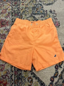 properly tied boys shorts - Picture 1 of 3