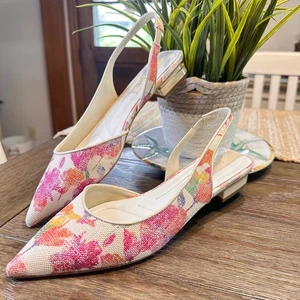 Zapatos Franco Sarto Floral con Cordones Punta en Punta Tacón Bajo Talla 8M - Imagen 1 de 13