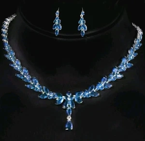 Set gioielli da sposa placcati oro bianco 18 kt creati in laboratorio Swarovski ceruleo blu - Foto 1 di 3