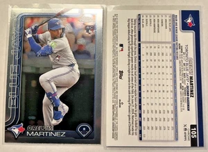 2025 Topps Chrome Base Card # 105 Orelvis Martinez, Toronto Blue Jays RC - Picture 1 of 1