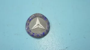 MERCEDES--BENZ W108 W109 W111 W112 W110 , FRONT GRILLE BADGE EMBLEM - Picture 1 of 10