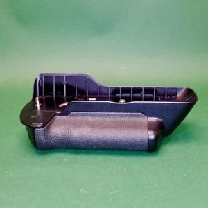 CANON VERTICAL GRIP VG-10 Excellent Clean Condition Working Order - Picture 1 of 7