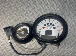 BMW Mini Cooper Cabrio R57 Tachometer Gauge Revolution Counter 9306266 - Picture 1 of 5