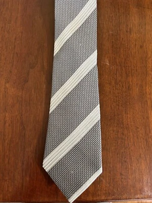 NWT TOM FORD Silver Repp Tie - 100% Silk - Made in Italy - Image 1 of 2