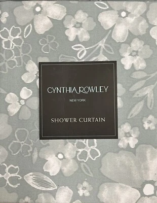 Cortina de ducha de tela floral Cynthia Rowley verde azulado ombre Foto 1 de 2