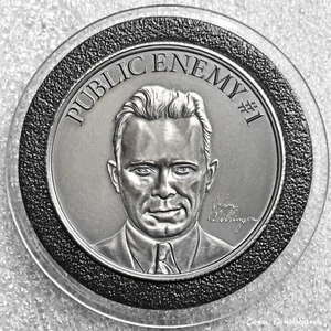 DILLINGER Public Enemy #1 - 39 mm - 2 oz .999 Pure Antiqued Silver Round - Bild 1 von 4