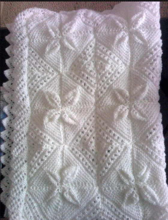 Manta bebé tejida a mano Foto 1 de 1