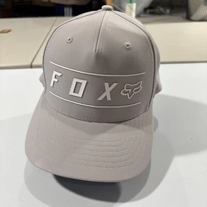 Fox Racing Men's Small/ Medium Snapback Hat Logo Embroidered Gray Head Trucker - Picture 1 of 4