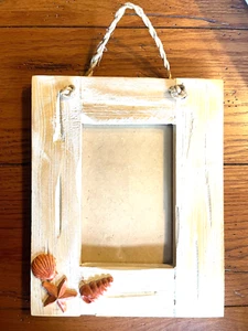 Beach Themed Glass Picture Frame Sea Shell Fits 4x6 Photo - Picture 1 of 7