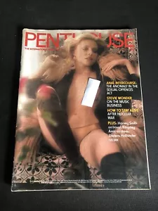 Penthouse Magazine Volume 11 No 1 - April 1976 - Joann Witty - Picture 1 of 2