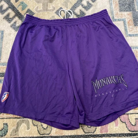Vintage Sacramento Monarchs Shorts Champion Men's XL 40 - 42  WNBA Nylon Purple Cover